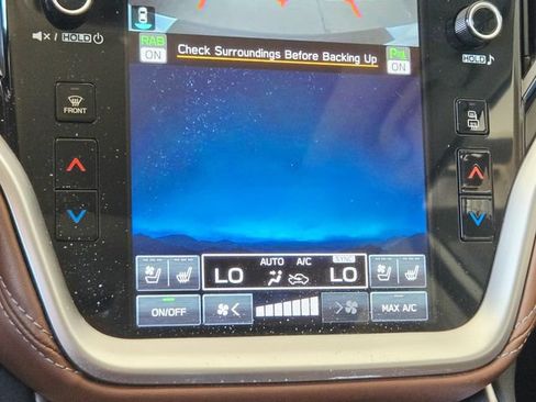 Used 2020 Subaru Outback Touring XT AWD/4WD image 26