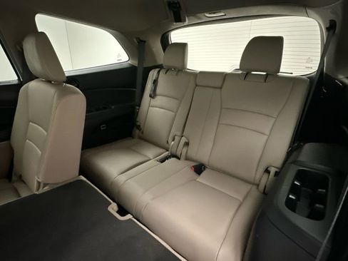 Used 2019 Honda Pilot EX-L image 28