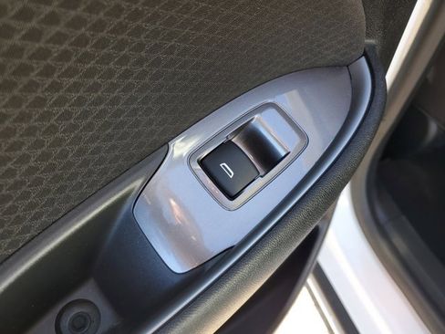 Used 2023 Chevrolet Malibu LT image 17