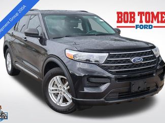 Used 2023 Ford Explorer XLT RWD video 1