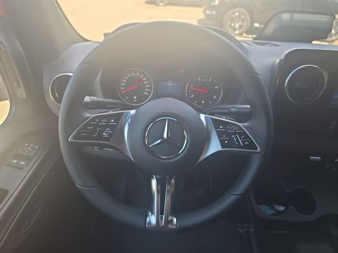 New 2025 Mercedes-Benz Sprinter 2500 image 14