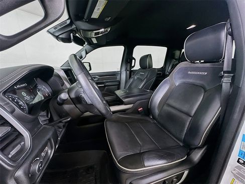 Used 2022 RAM 1500 Laramie w/ Sport Appearance Package image 15