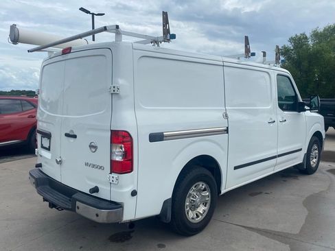 Used 2018 Nissan NV 3500 SL w/ Navigation Package RWD image 5