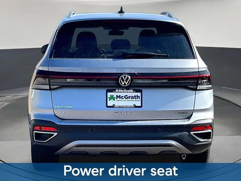 New 2026 Volkswagen Taos SE AWD/4WD image 5