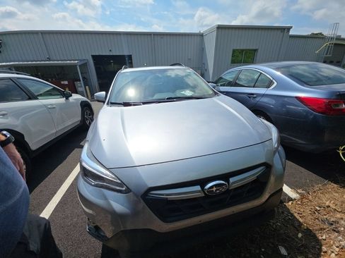 Used 2021 Subaru Crosstrek 2.5i Limited w/ Moonroof Package 2 AWD/4WD image 16