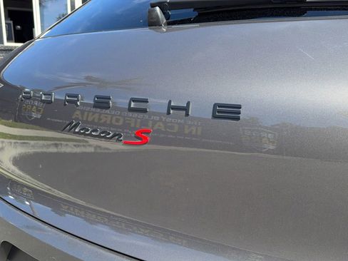 Used 2016 Porsche Macan S image 34