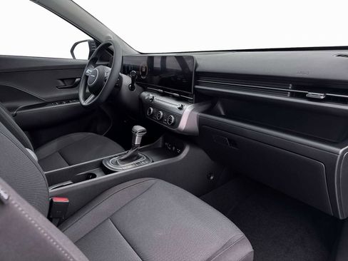 Certified 2026 Hyundai Kona SE image 15