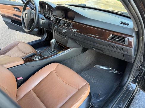 Used 2011 BMW 328i xDrive Sedan image 15