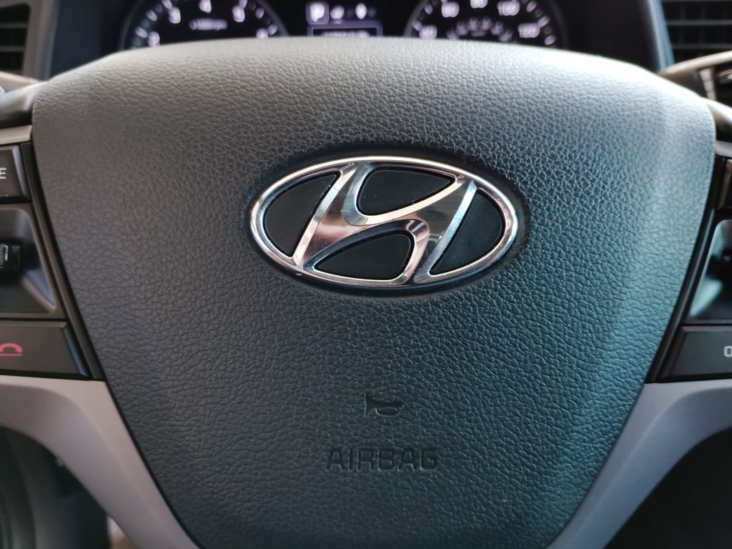 Used 2018 Hyundai Elantra Value Edition FWD image 25