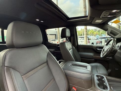 Used 2020 GMC Sierra 1500 Denali w/ Denali Ultimate Package AWD/4WD image 46