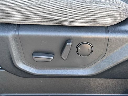 Used 2020 Ford F150 XLT w/ Equipment Group 302A Luxury image 20