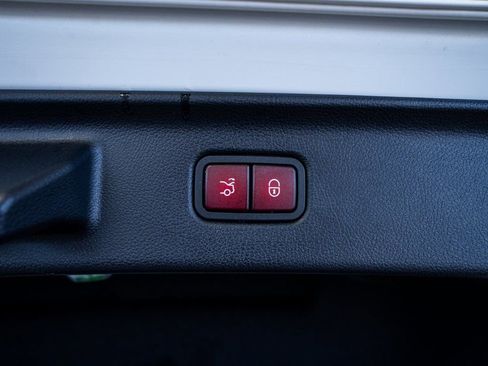 Used 2023 Mercedes-Benz S 580 4MATIC Sedan image 63