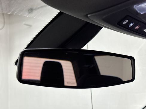 Used 2021 Chevrolet Silverado 1500 LT Trail Boss w/ Convenience Package II image 33