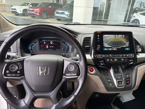 Used 2018 Honda Odyssey EX-L image 7