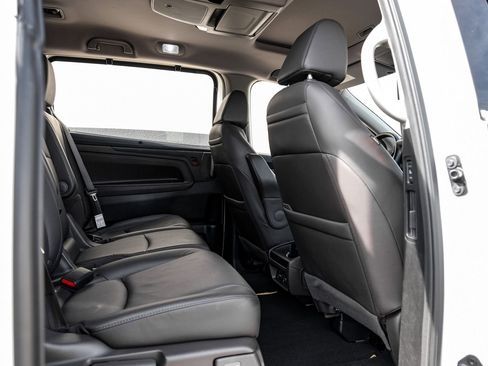 Used 2020 Honda Odyssey Elite image 40