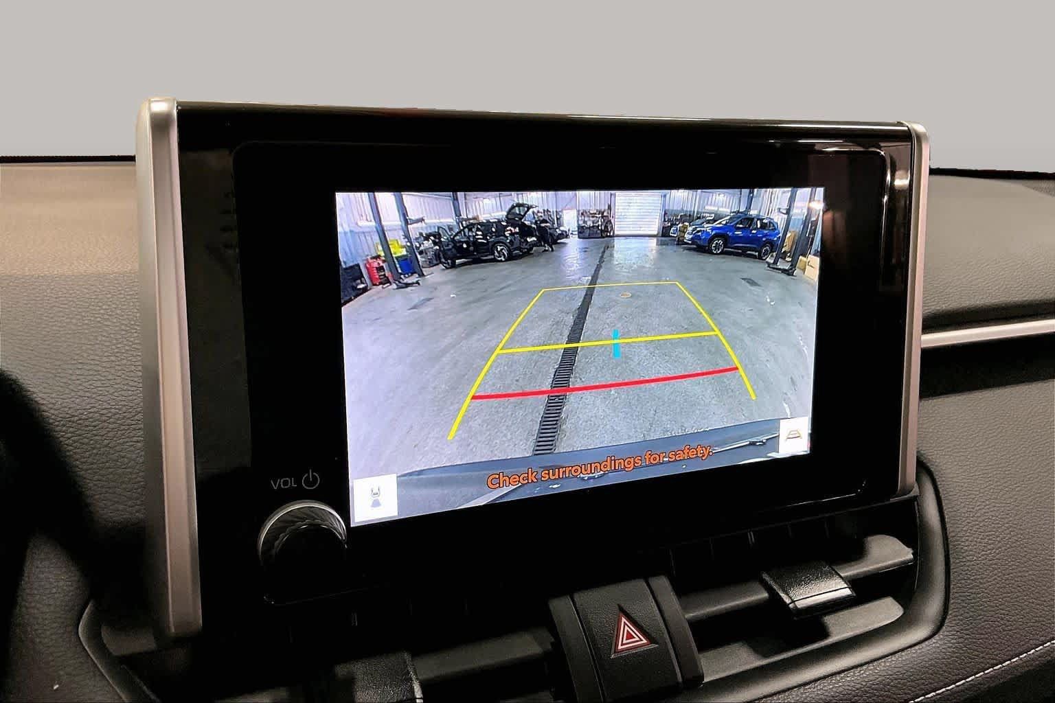 Used 2024 Toyota RAV4 XLE AWD/4WD image 26