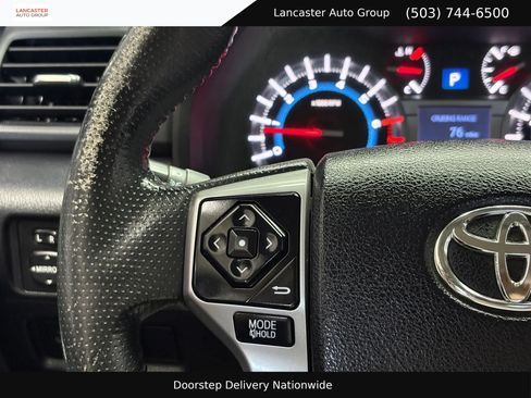 Used 2016 Toyota 4Runner SR5 AWD/4WD image 14