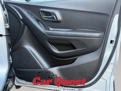 Used 2020 Chevrolet Trax LS w/ Tint and Cruise Package FWD image 19