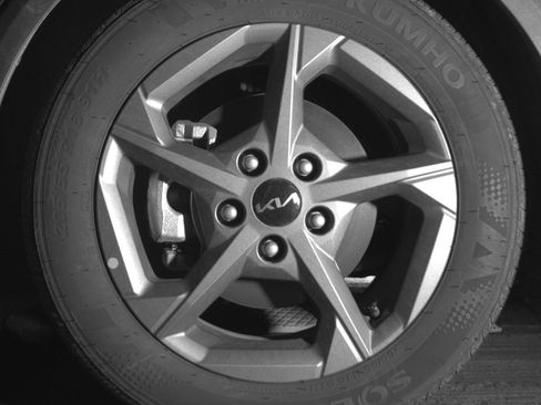 Used 2025 Kia K4 FWD image 12