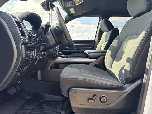 Used 2024 RAM 1500 Big Horn image 35