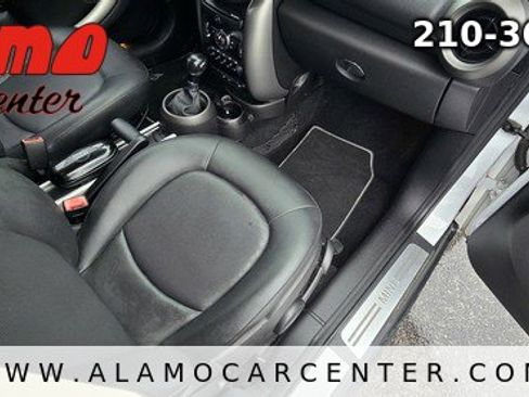 Used 2012 MINI Cooper Countryman FWD image 15