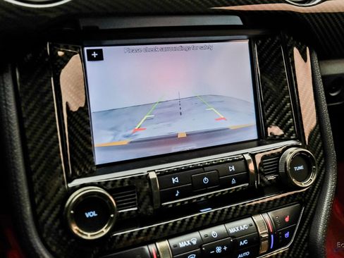 Used 2019 Ford Mustang Shelby GT350 w/ Technology Package image 65