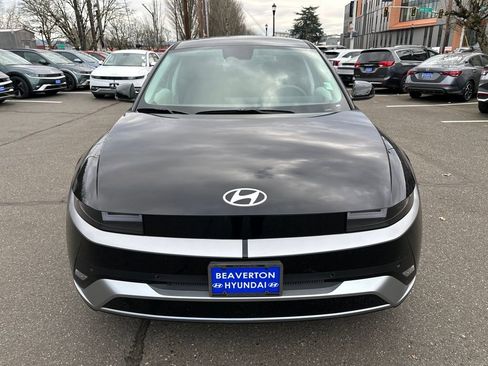 New 2026 Hyundai Ioniq 5 SE AWD/4WD image 9