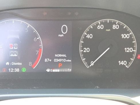 Used 2024 Honda HR-V LX image 27