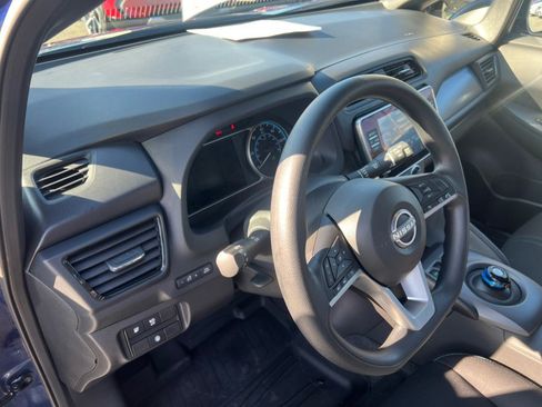 Used 2025 Nissan Leaf S w/ Protection Package image 11
