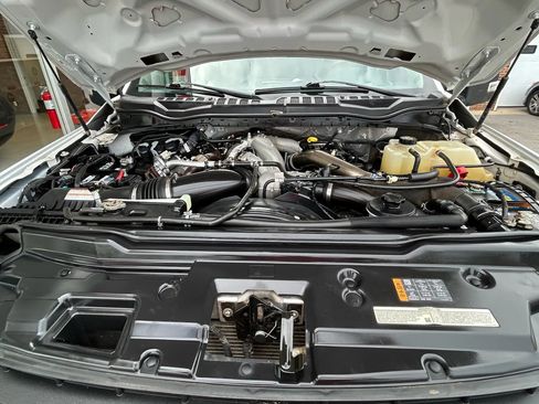 Used 2022 Ford F350 XL w/ Power Equipment Group AWD/4WD image 32