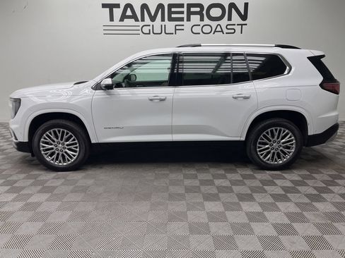 New 2026 GMC Acadia Denali w/ Super Cruise Package FWD image 2