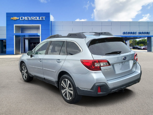 Used 2019 Subaru Outback 2.5i Limited AWD/4WD image 3