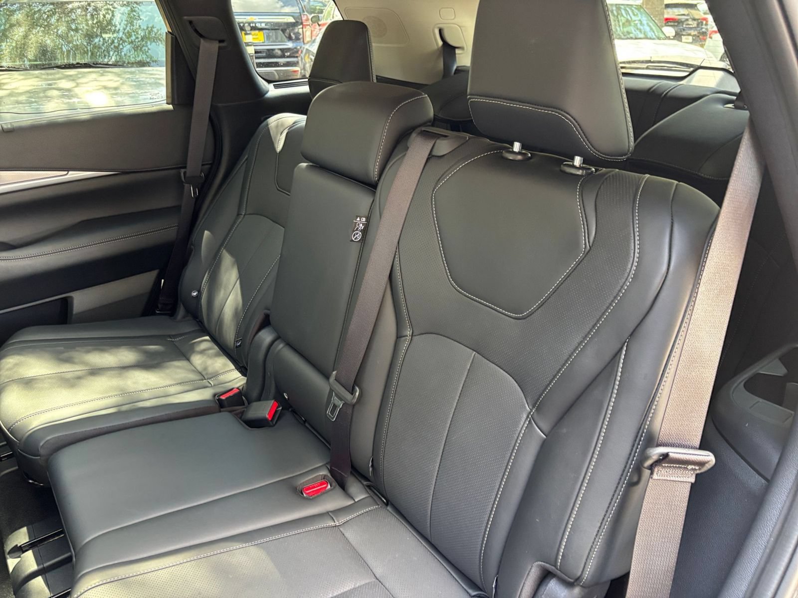 Used 2026 INFINITI QX60 Luxe AWD/4WD image 41