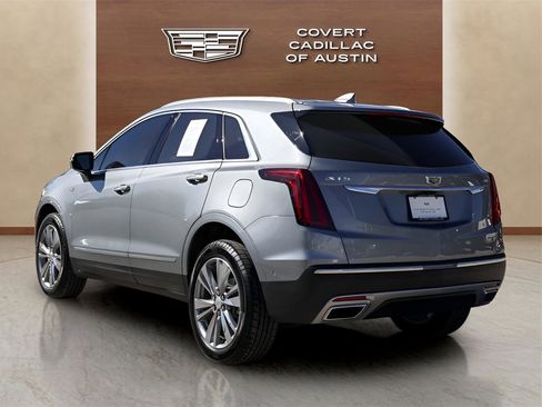 Used 2023 Cadillac XT5 Premium Luxury w/ Technology Package image 3