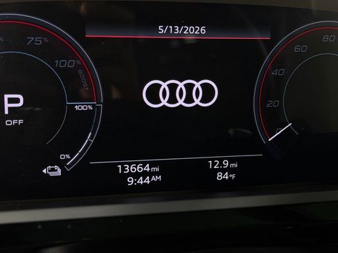 Used 2024 Audi Q8 e-tron Premium Plus w/ Premium Plus Package AWD/4WD image 17