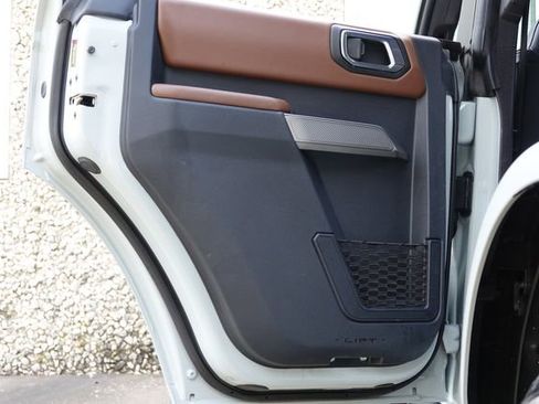 Used 2023 Ford Bronco Outer Banks image 41