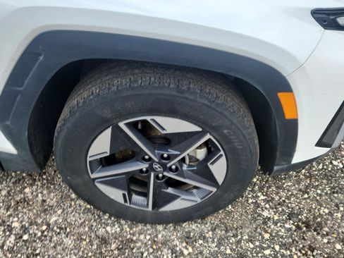 Used 2025 Hyundai Tucson SEL AWD/4WD image 2