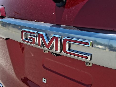 Used 2021 GMC Acadia AT4 w/ Preferred Package AWD/4WD image 30
