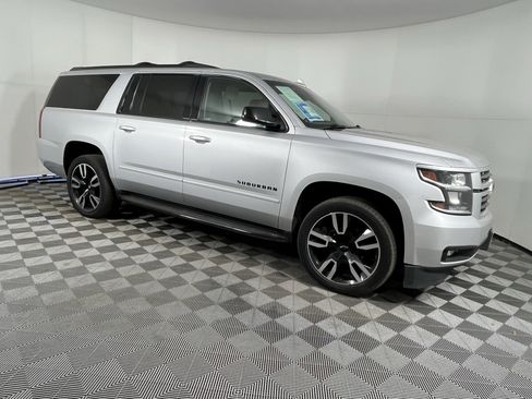 Used 2018 Chevrolet Suburban Premier image 6