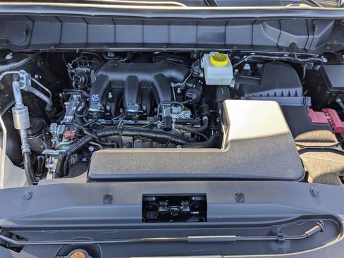 New 2026 Nissan Pathfinder SL image 10