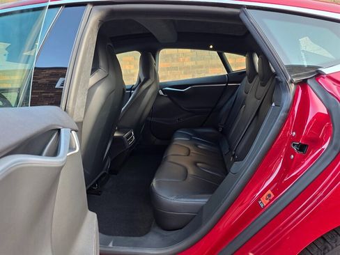 Used 2014 Tesla Model S RWD image 33