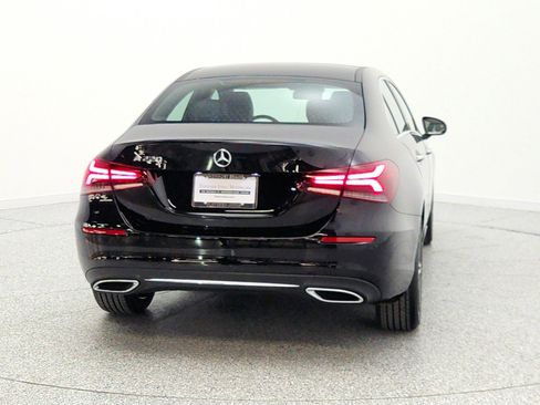 Certified 2022 Mercedes-Benz A 220 image 6