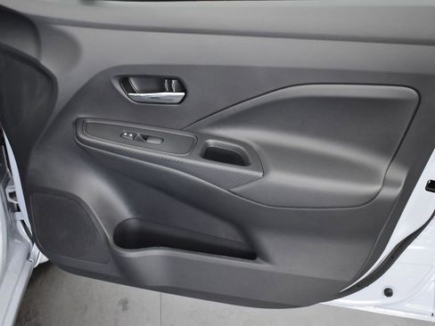 New 2025 Nissan Versa SV w/ Trunk Package image 8