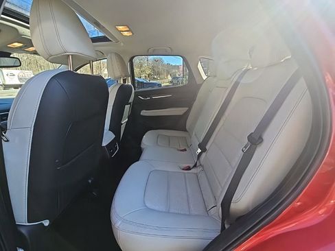 Used 2023 MAZDA CX-5 AWD 2.5 S w/ Premium Package image 11