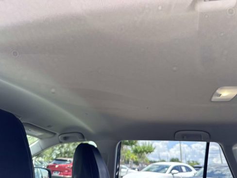 Used 2025 Toyota RAV4 LE AWD/4WD image 17