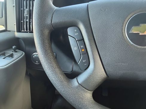 Used 2021 Chevrolet Express 2500 w/ Driver Convenience Package RWD image 16