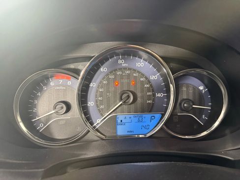 Used 2015 Toyota Corolla LE image 14