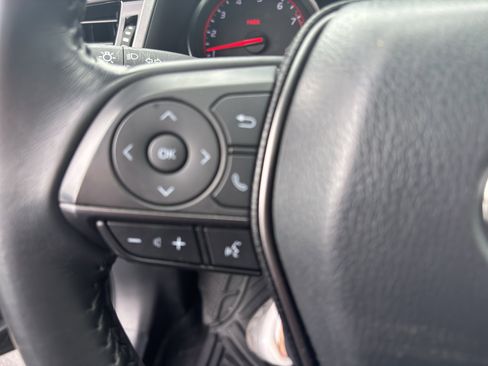 Used 2024 Toyota Camry XSE FWD image 11