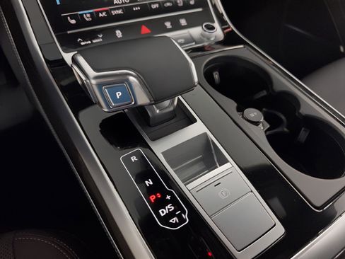 Certified 2025 Audi Q7 3.0T Premium Plus w/ Premium Plus Package image 25