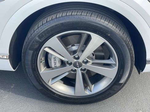 Used 2024 Genesis GV80 3.5T w/ Advanced Package image 30